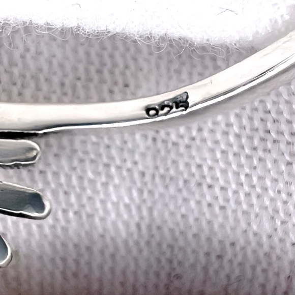 Sale $15 Firm! .925 Sterling Silver Cloud & Sun Ring - Picture 15 of 15